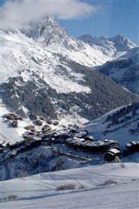 En Avril, Méribel garantit le séjour à 100%   avec l’acception de l’annulation à J- 3. Du 1er au 31 mars 2012 aux Allues. Savoie. 